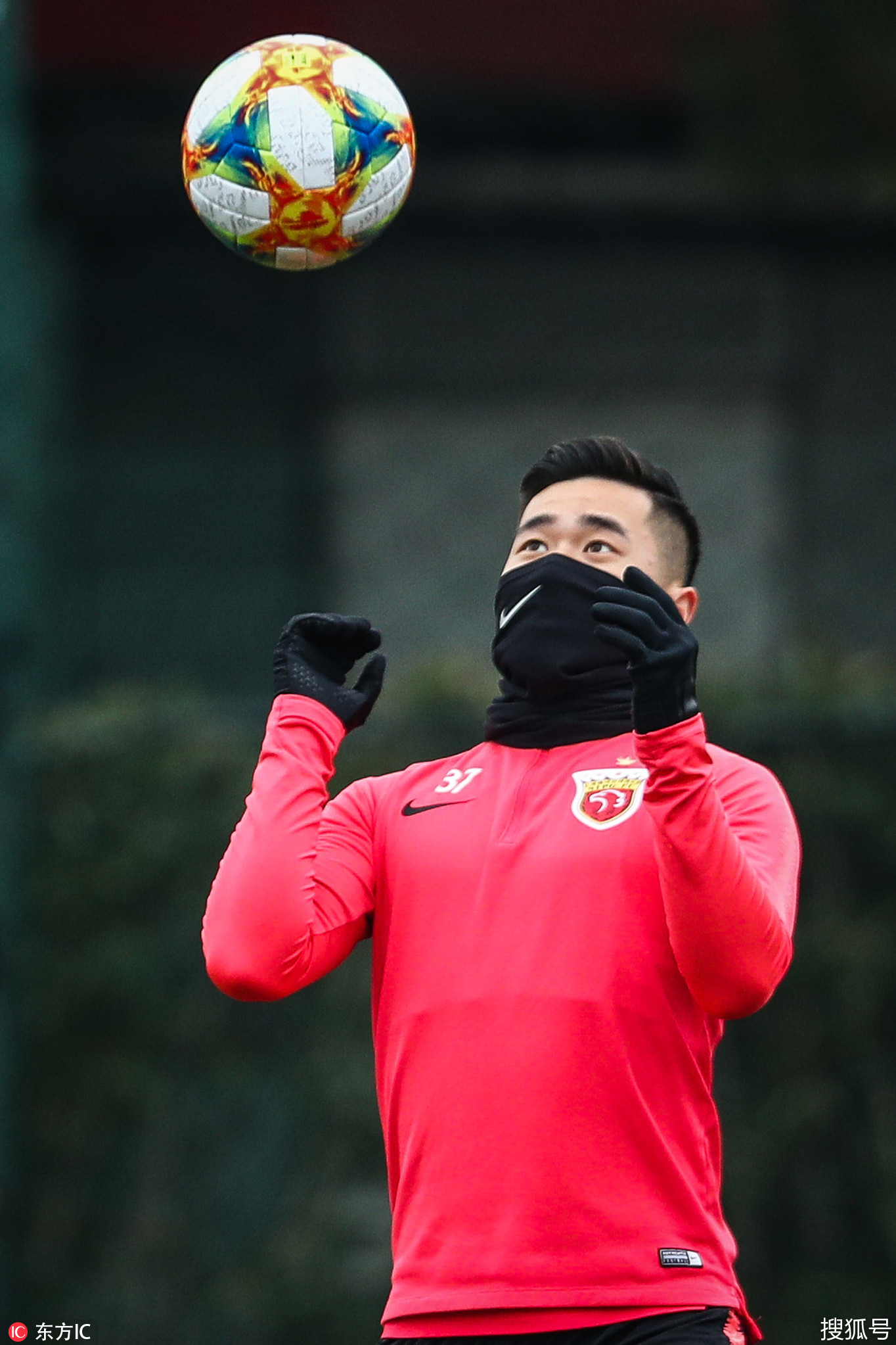 关于赛前拜仁慕尼黑备战亚冠；主帅复盘细节曝光；目标明确；医务组通报恢复的信息